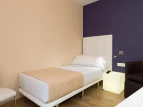 Tryp Ciudad de Alicante Hotel - Image 4