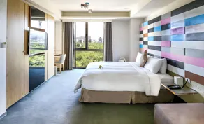 Dandy Hotel-Daan Park Branch - Image 2