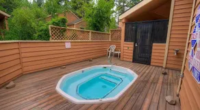 Delightful McCloud condo - Image 2