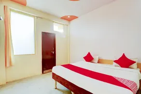 Hotel O Paradise Residency - Image 2