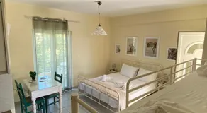 Studio Angellos Villa Marifay - Image 2