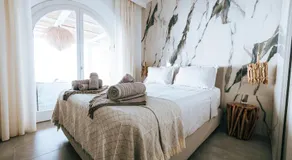 Luxury Apartments La Villa - Image 2
