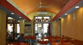 Hostal Adarnius - Image 3