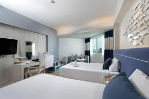 Jomtien Palm Beach Hotel & Resort - Family-Friendly - Image 3