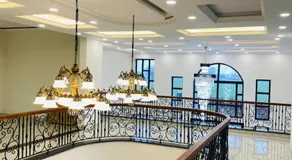 The White Mansion - Image 4