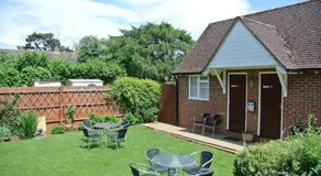 Fairlawns Guest House - Image 5