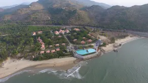 Long Hai Beach Resort - Image 2