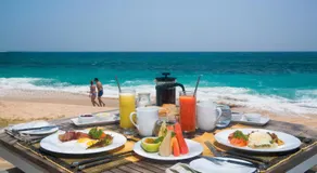 Sri Sharavi Beach Villas & Spa - with 43 metre saltwater infinity pool - Image 4