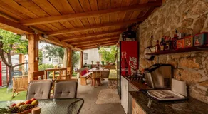 Gorgeous Apartment In Karlobag With Wifi - Image 5
