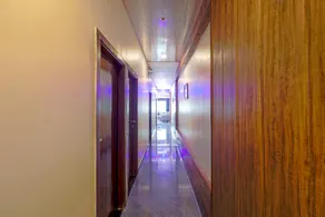 Aura Inn - Image 5