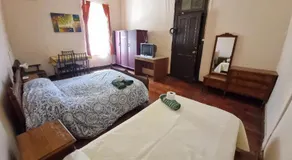 Hostal Playa Ancha - Image 2