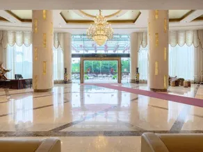Binjiang Hotel - Image 2