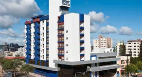Hotel Lang Palace - Fica no Centro da Cidade - Image 5