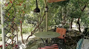 Arcadia Guesthouse - Image 2
