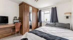 Rest & Nest - Image 2