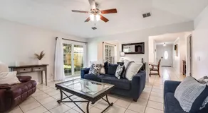 Bermuda Drive Abode - Image 2