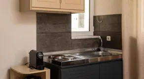 Rhoe Seaside Apartments  - Image 3