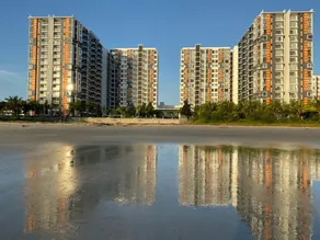 TIMURBAY Seaview & Poolview by Zuhayr Suite - Image 5
