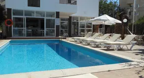 Apartamentos Es Cantó - Image 2