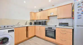 Cosy Apartment near Wembley Stadium - Image 5