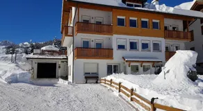 Apartments Alpenroyal Arabba - Check-in at Garni Royal - Image 5