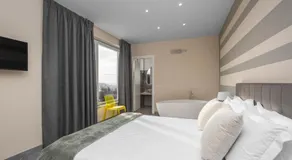 VIVERONE LAKE ROOMS - Image 2