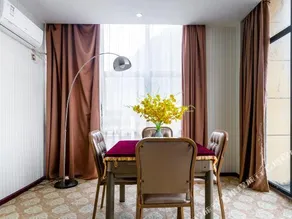 Seattle Fashion Hotel - Image 4