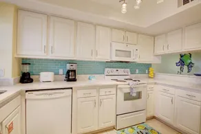 126 El Matador 2 Bedroom Condo by RedAwning - Image 4