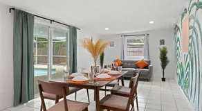 Heated Pool-King Bed-Pets OK - Image 3