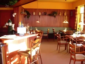 Domhotel Bed & Breakfast - Image 2