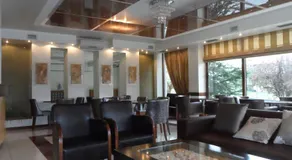 Hotel Prigipikon Suites and sofites - Image 3