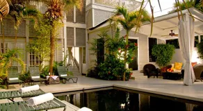 Simonton Court Historic Inn & Cottages - Image 2