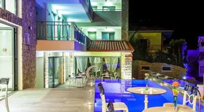 CORE RESORTS - Image 3
