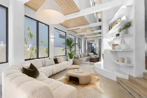 Saltwater Beach House - Absolute Beachfront Holiday House - Image 2