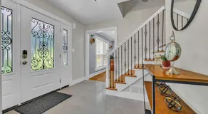 Modern Luxury with Pool Table 3BR-5BD Sleeps 10 - Image 4