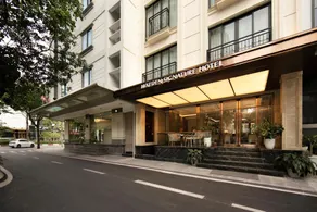 Luxeden Signature Hotel - Image 2