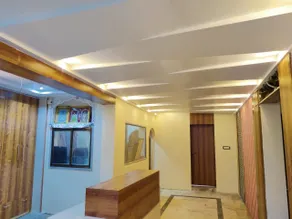 Hotel Guru Inn - Image 3