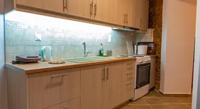 Paraspori Traditional Home with View - Image 4