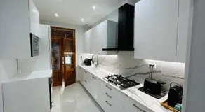 Terme Boutique House - Image 3