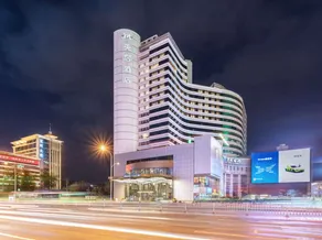 Mercure Shijiazhuang People Square - Image 1