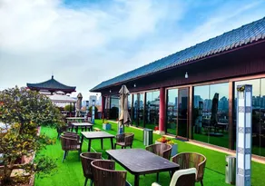 Liyi Hotel (Xi 'an Datang Sleepless City Big Wild Goose Pagoda Subway Station Branch) - Image 2