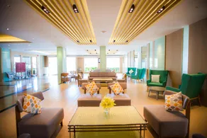Golden City Rayong Hotel - Image 2