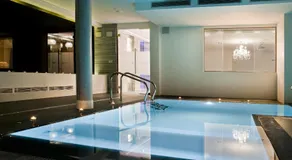 Kadrit Hotel - Image 2