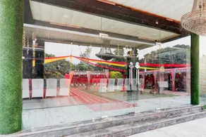Hotel O Yashraj Devraj Marrige Lawan - Image 4