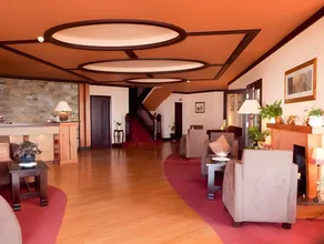 Waterfront House & Restaurant - Image 5