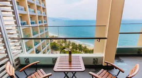 Luxury Sea View Apartment - Image 5