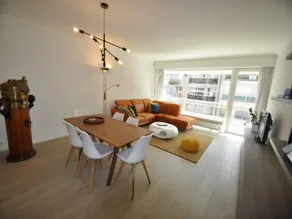 Modern 5th Floor Apartment - Image 3