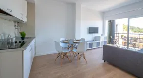Apartamentos AR Melrose Place - Image 4