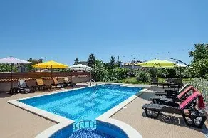 Apartments Neva - Image 4