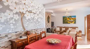Beautiful Home in Sayalonga With Wifi and 6 Bedrooms - Image 3
